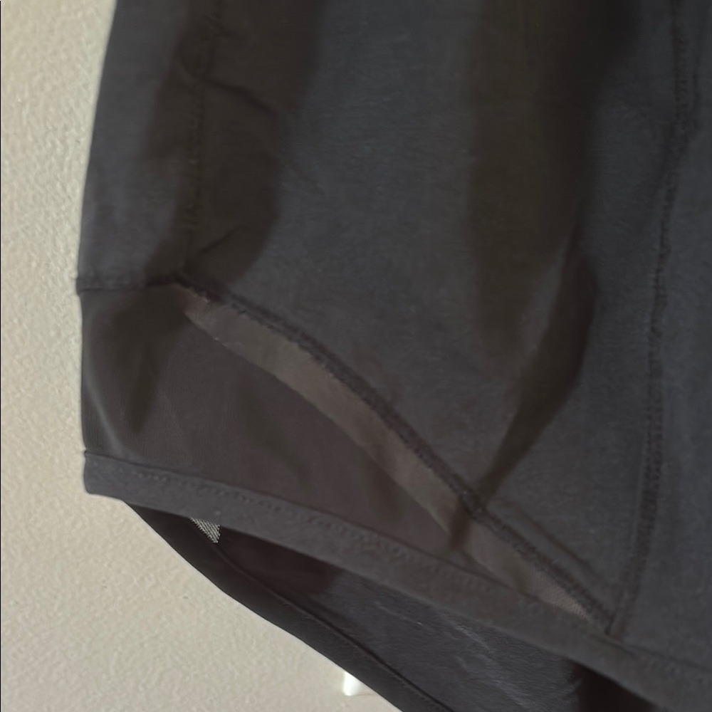AugIris Jet Black Women's Athletic Shorts size M NWT - Picture 6 of 9
